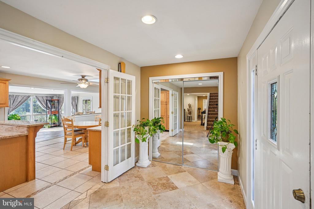 39 OAKWOOD DRIVE