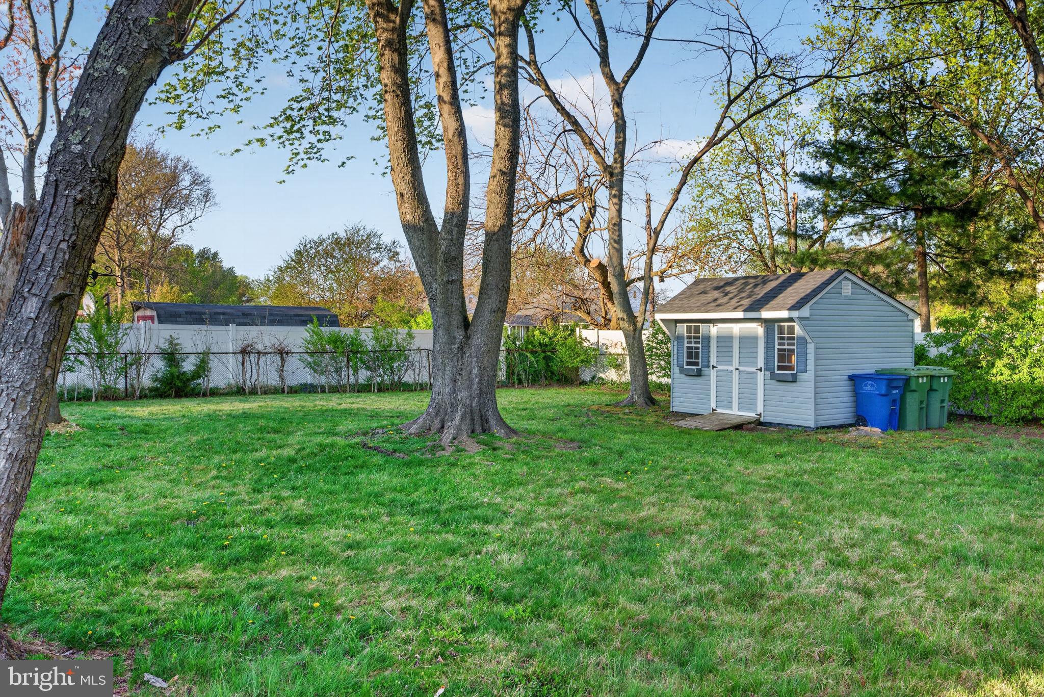 16 BRIARCLIFF ROAD