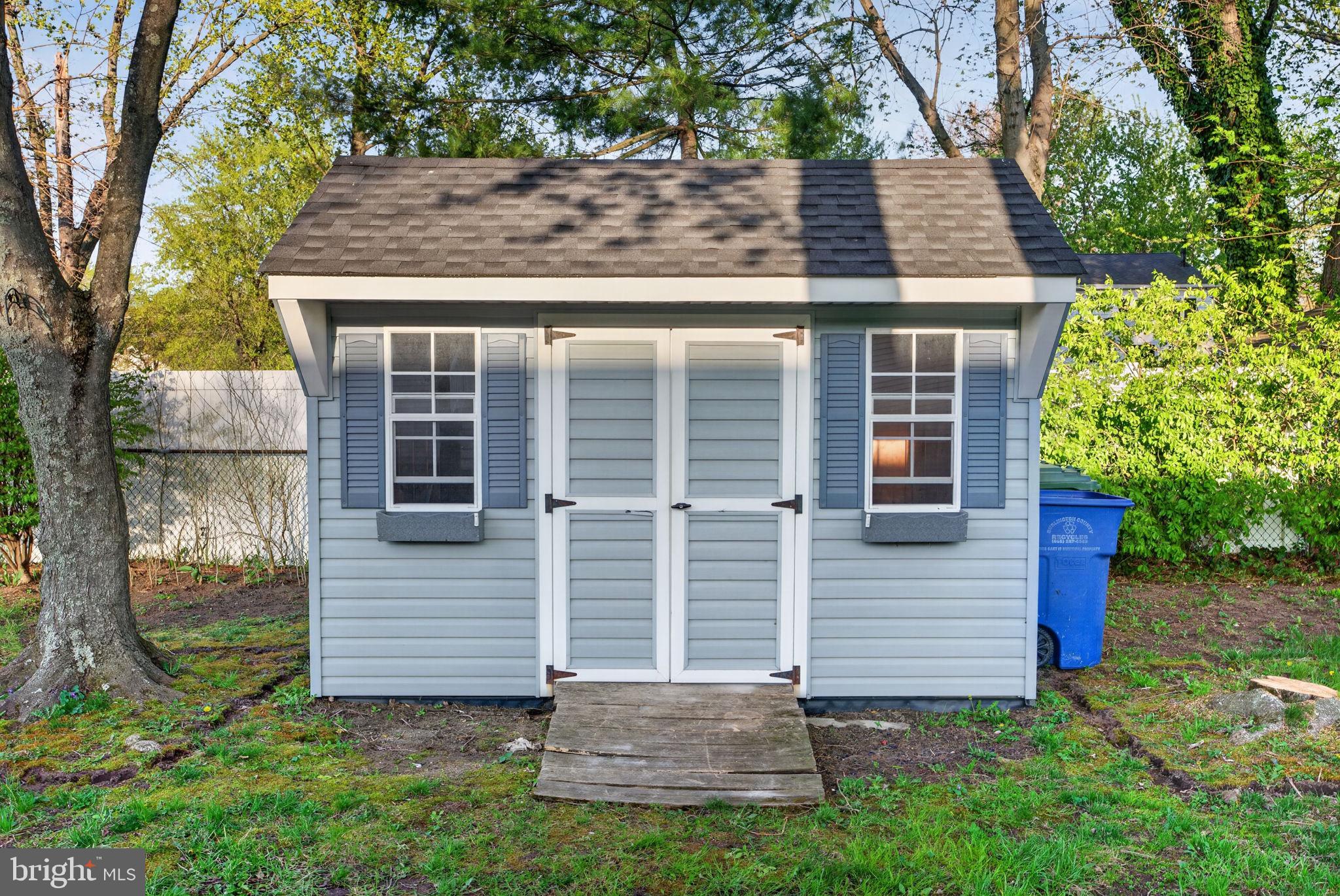 16 BRIARCLIFF ROAD