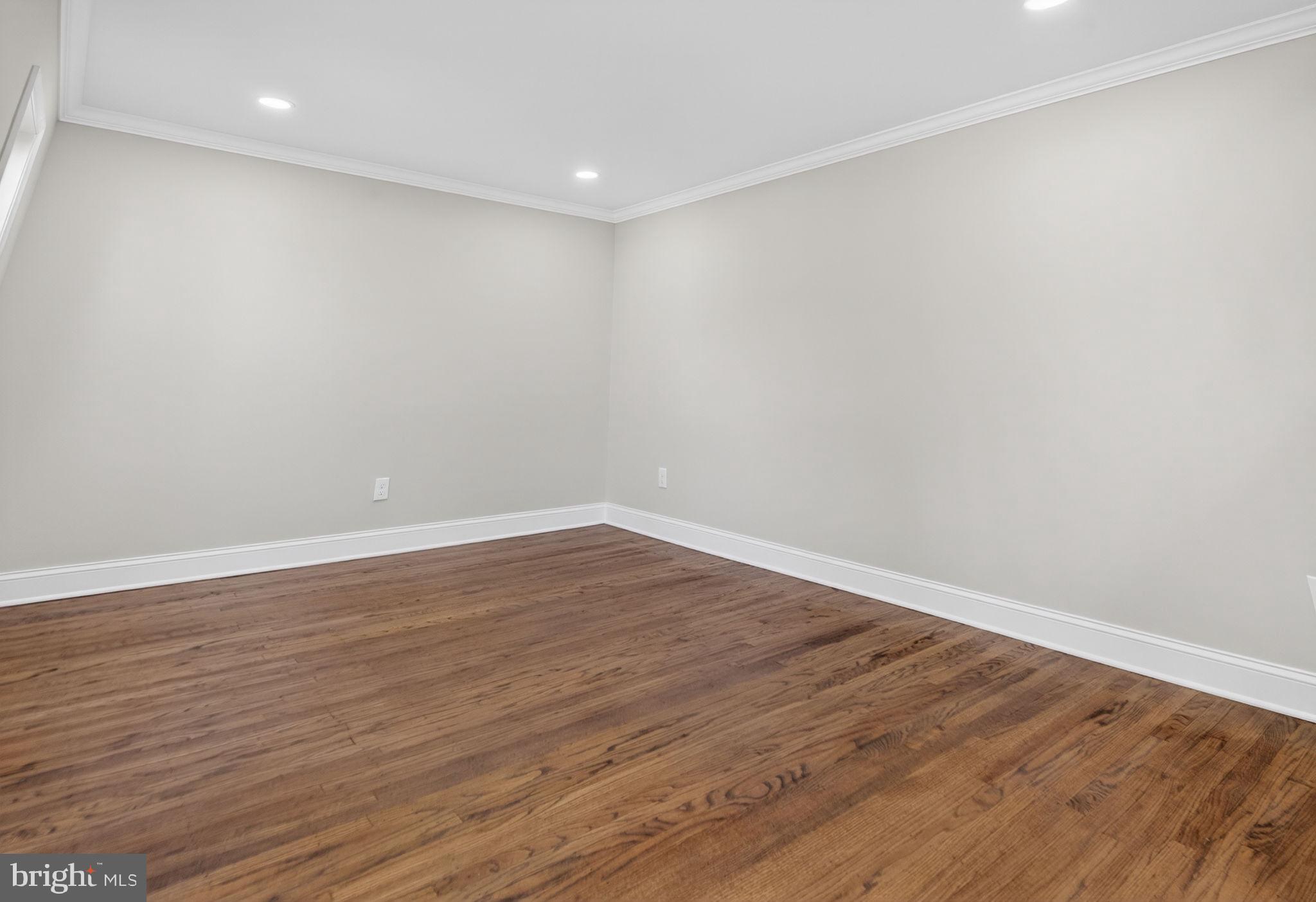 16 BRIARCLIFF ROAD