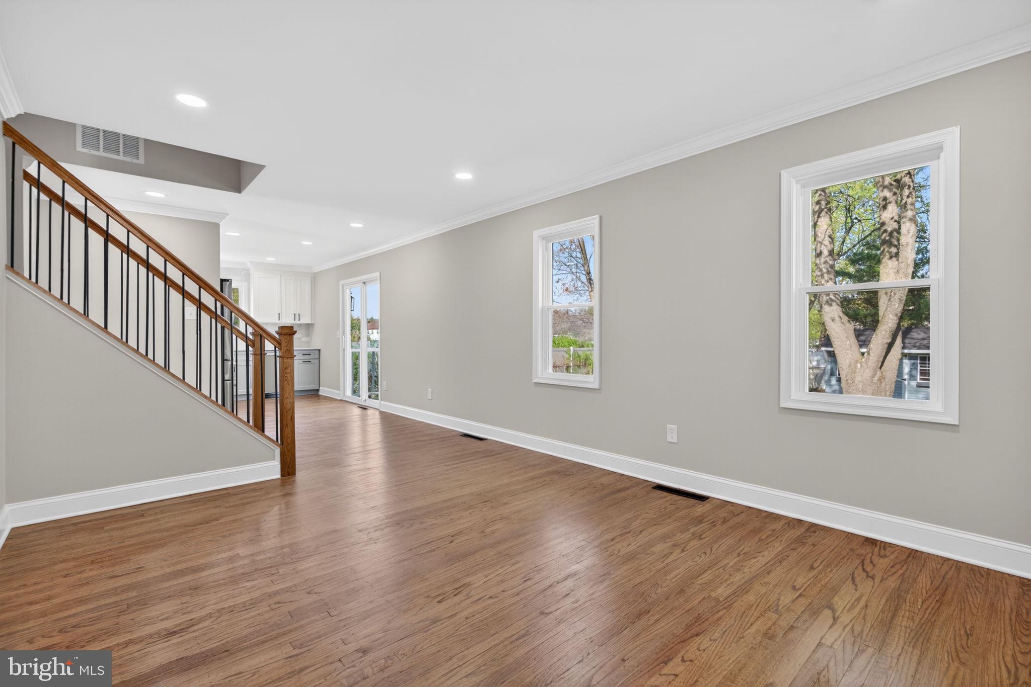16 BRIARCLIFF ROAD