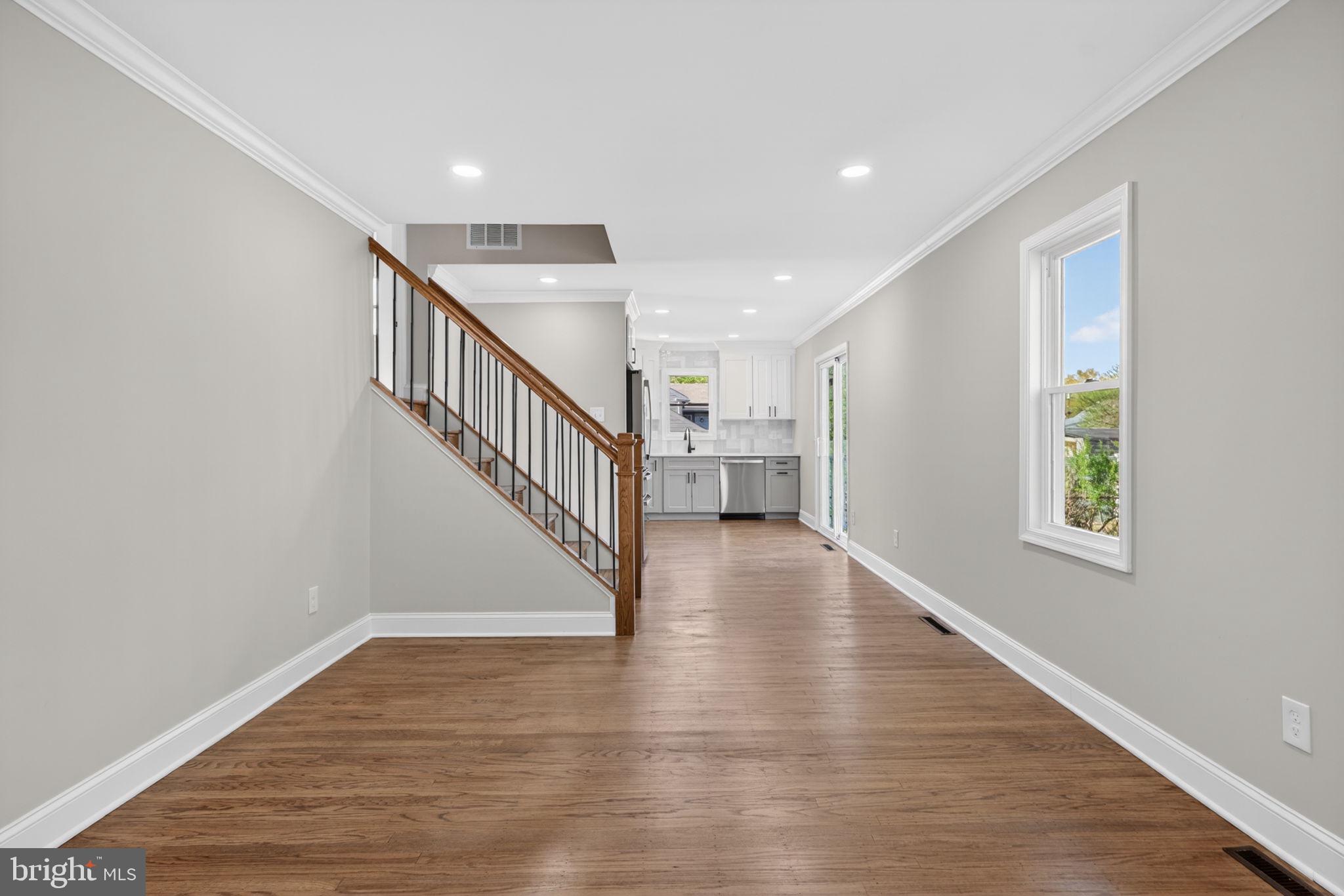 16 BRIARCLIFF ROAD