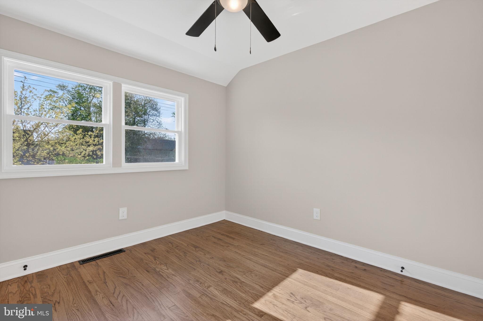 16 BRIARCLIFF ROAD