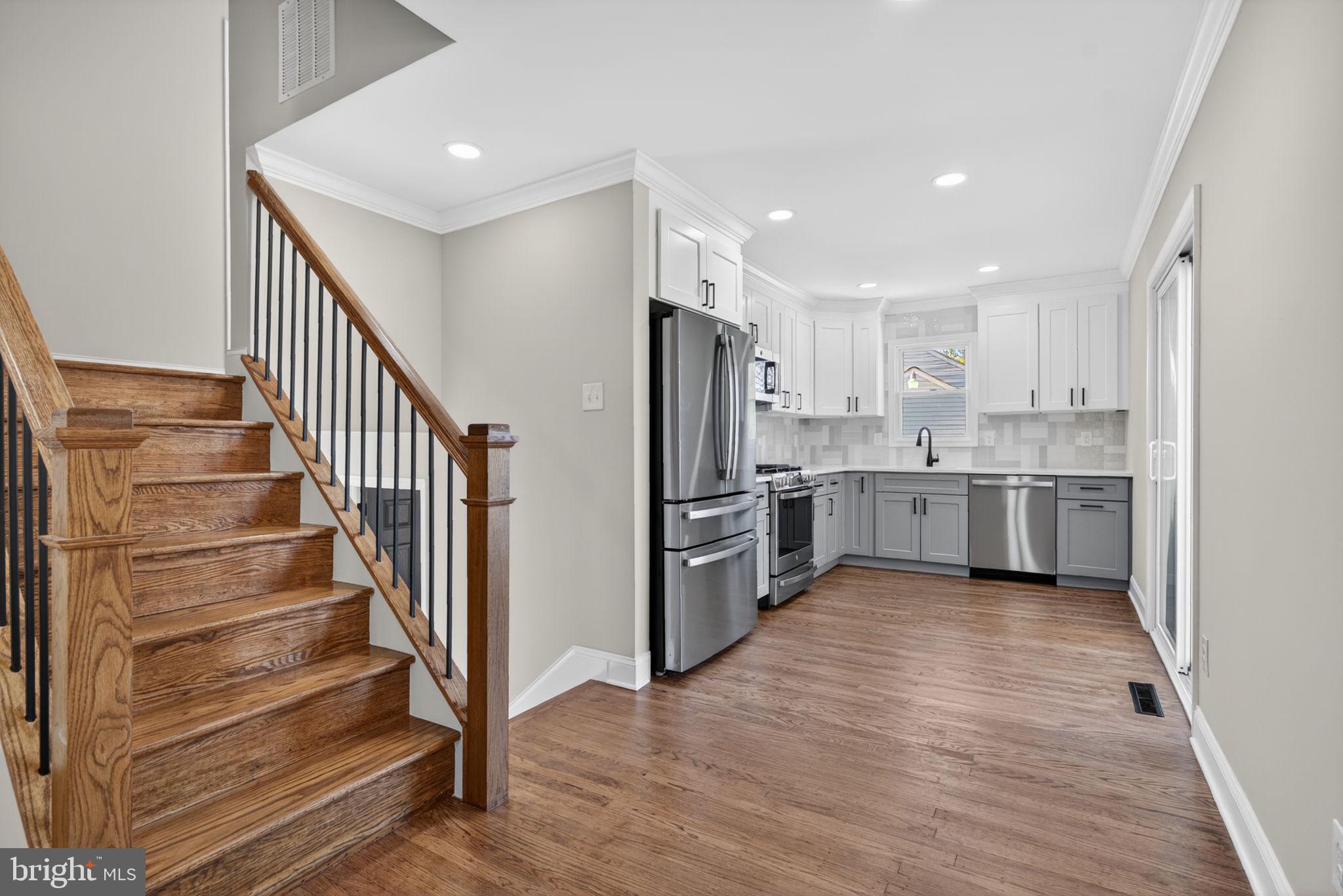 16 BRIARCLIFF ROAD