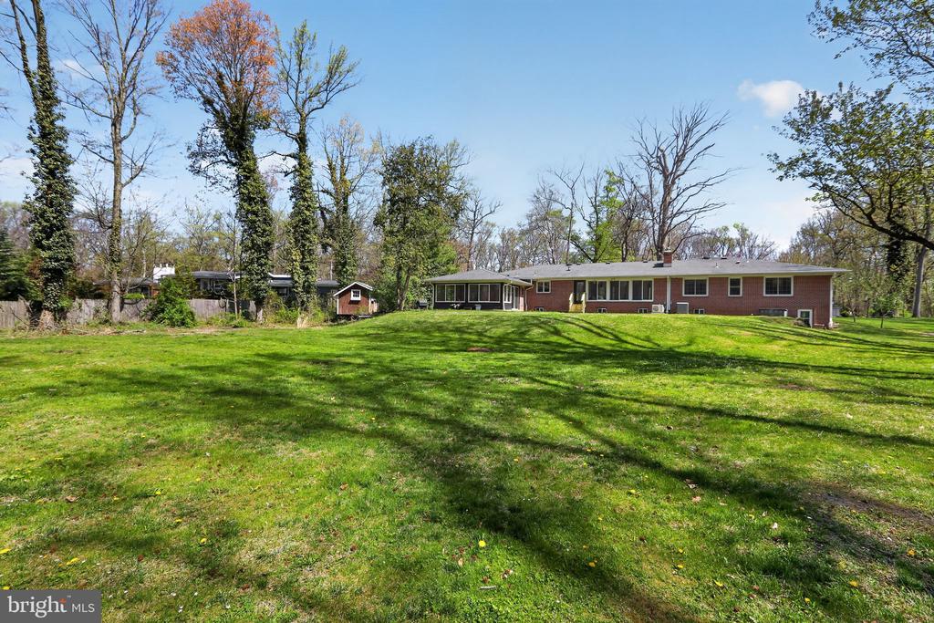 35 ORIOLE WAY