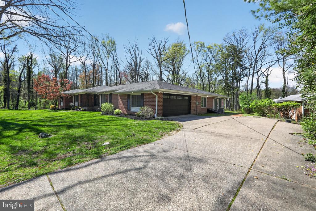 35 ORIOLE WAY