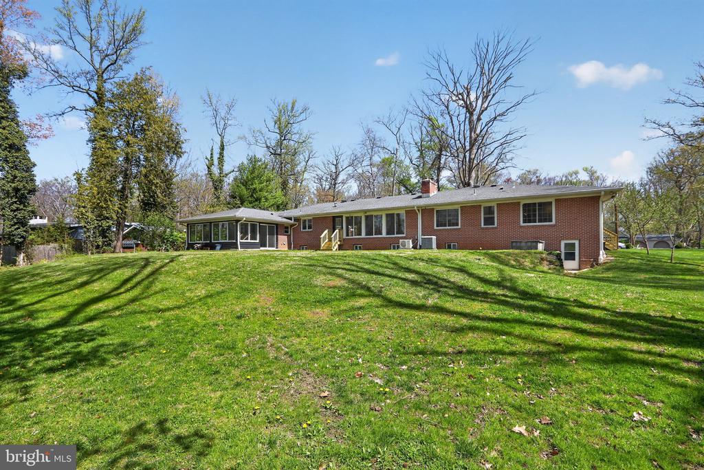 35 ORIOLE WAY