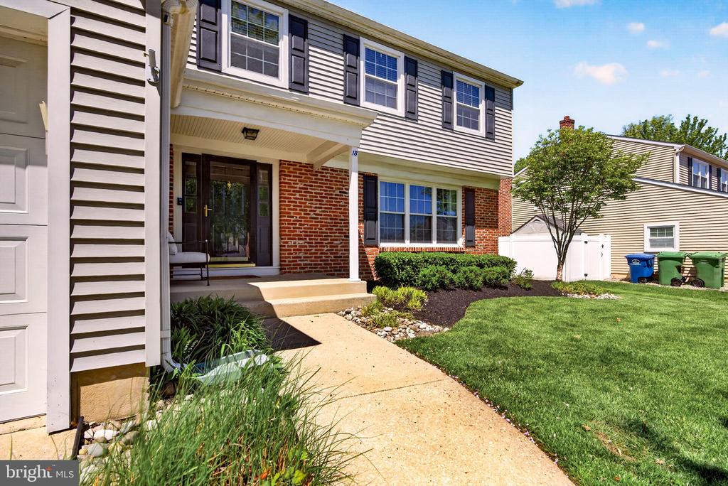 18 MIDWOOD ROAD