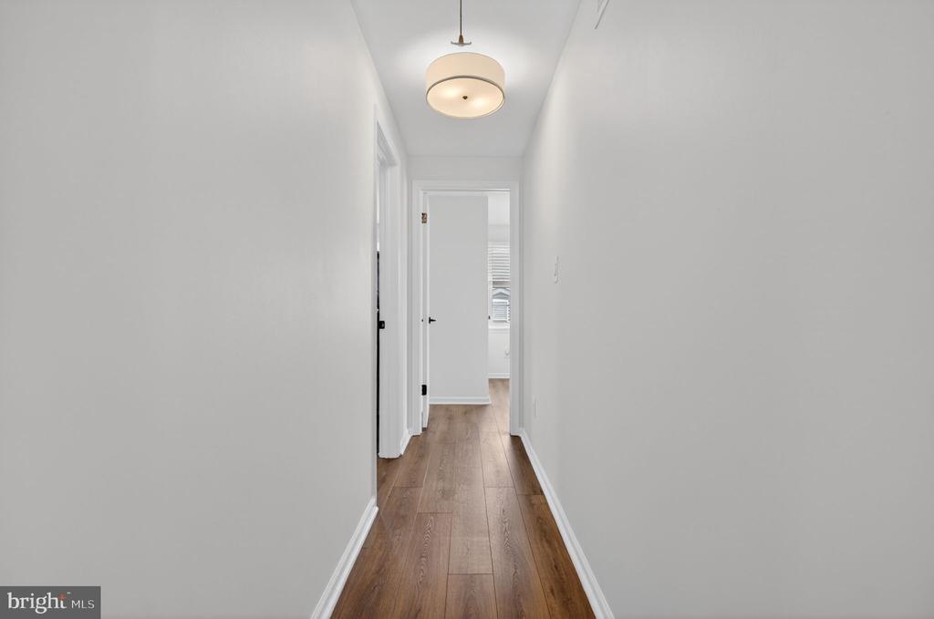 18 MIDWOOD ROAD