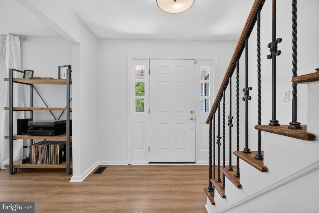 18 MIDWOOD ROAD