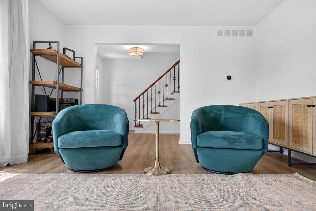 18 MIDWOOD ROAD