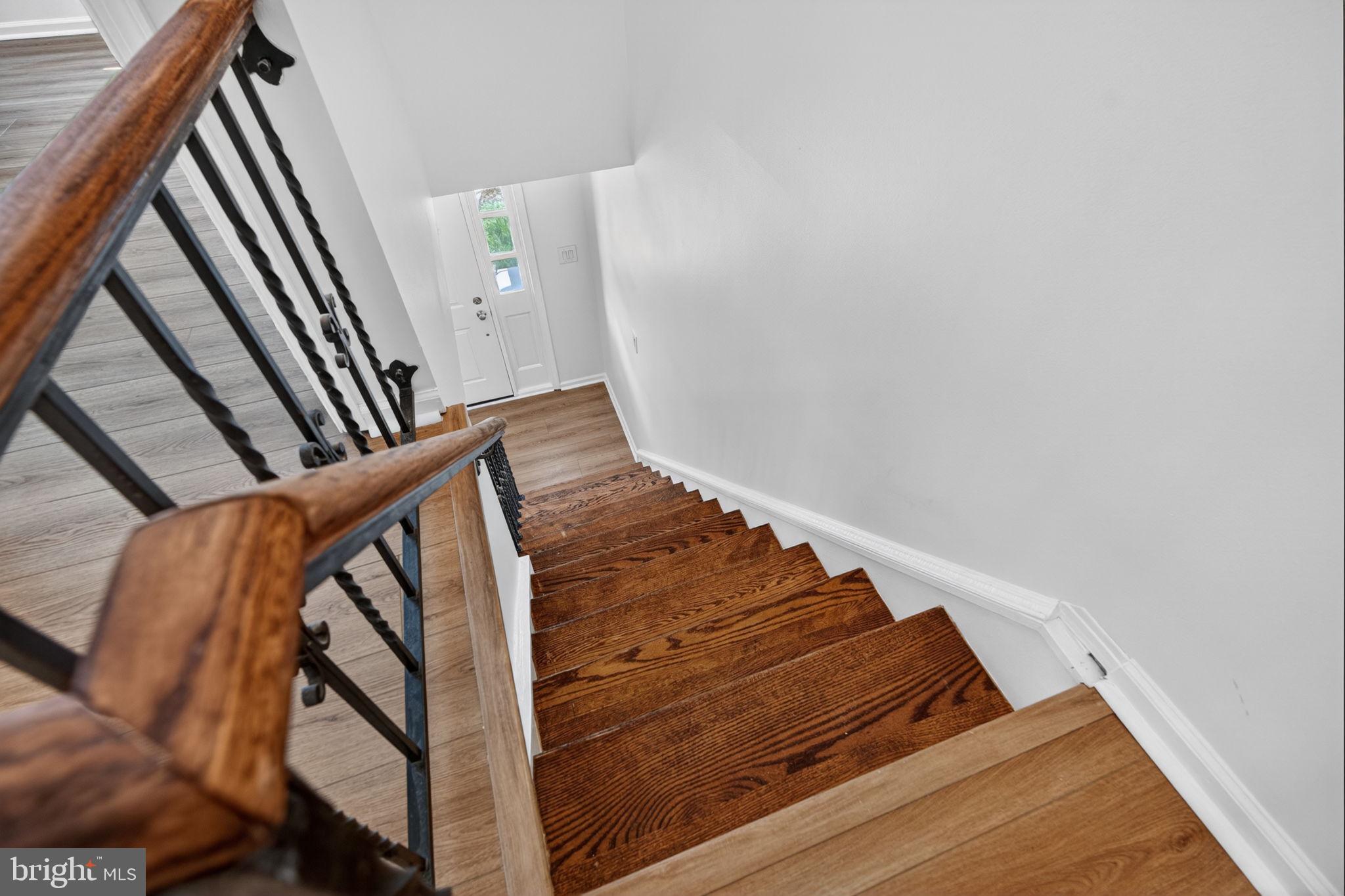 18 MIDWOOD ROAD