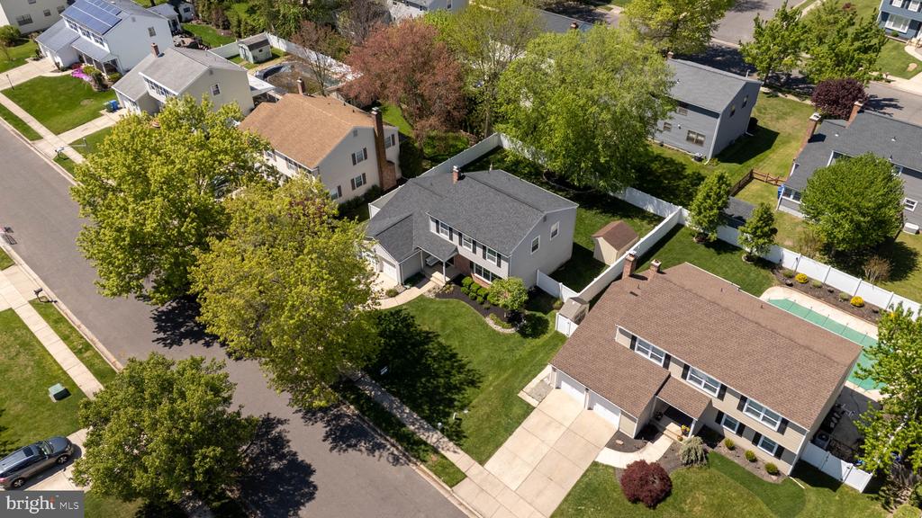 18 MIDWOOD ROAD