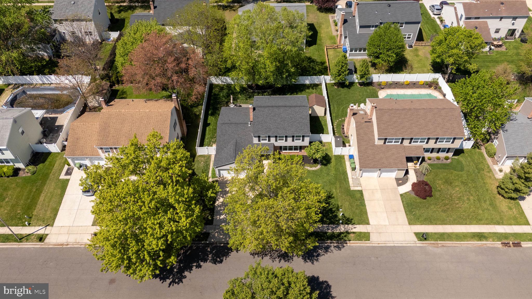 18 MIDWOOD ROAD