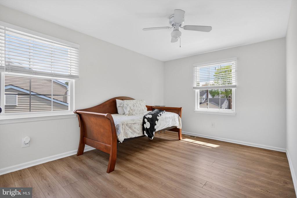 18 MIDWOOD ROAD
