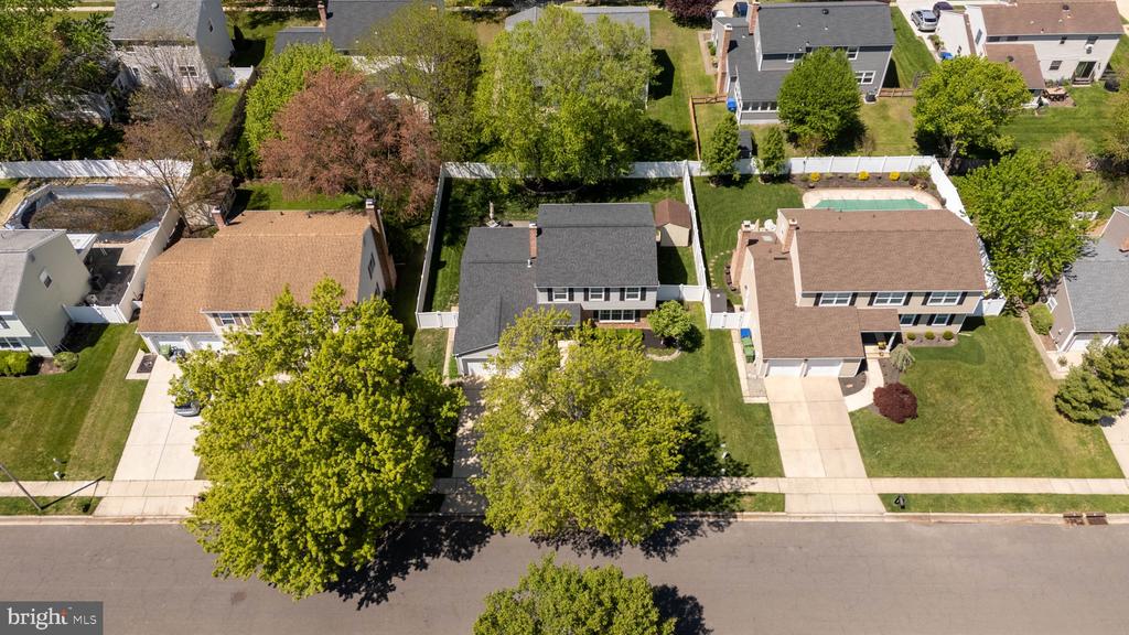 18 MIDWOOD ROAD
