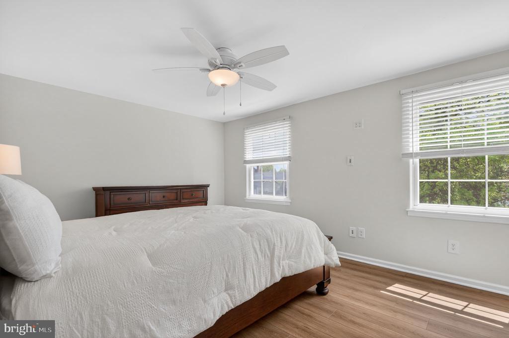 18 MIDWOOD ROAD