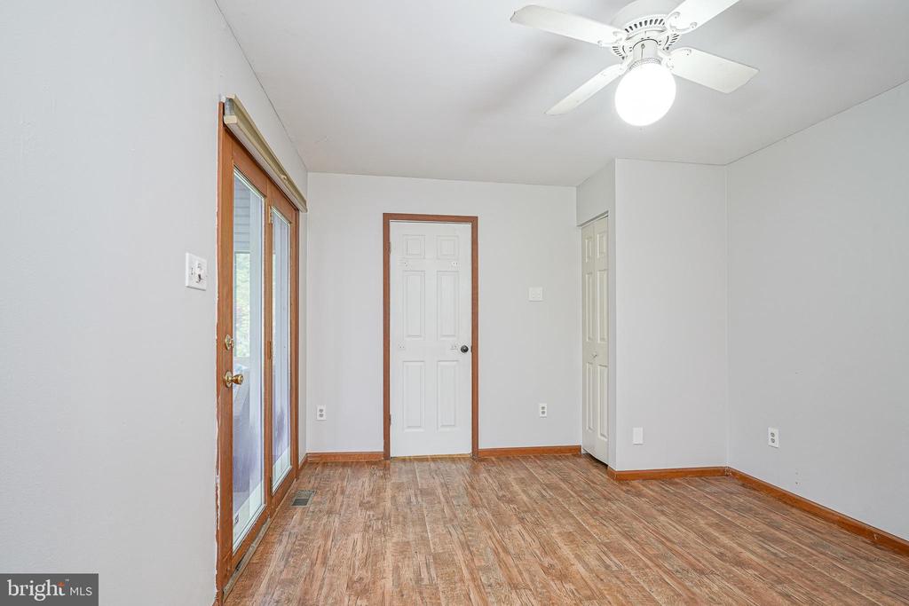 514 MEADOW COURT