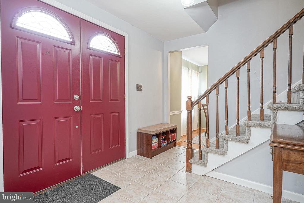 514 MEADOW COURT