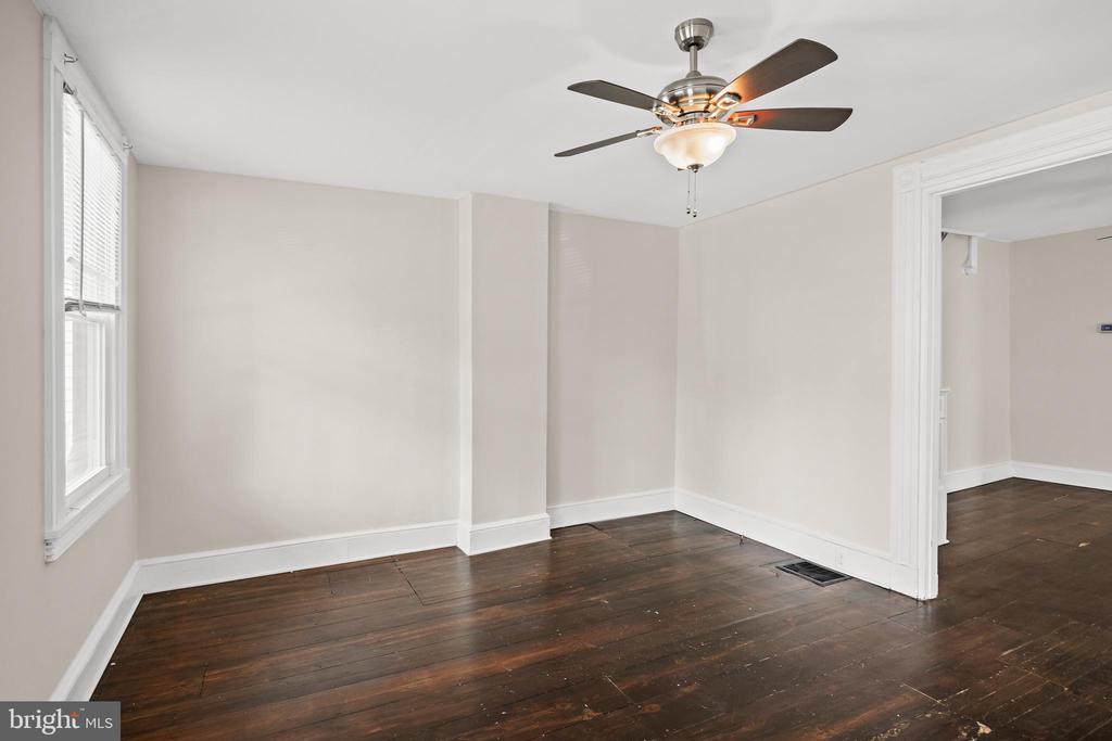 36 BRAINERD ST