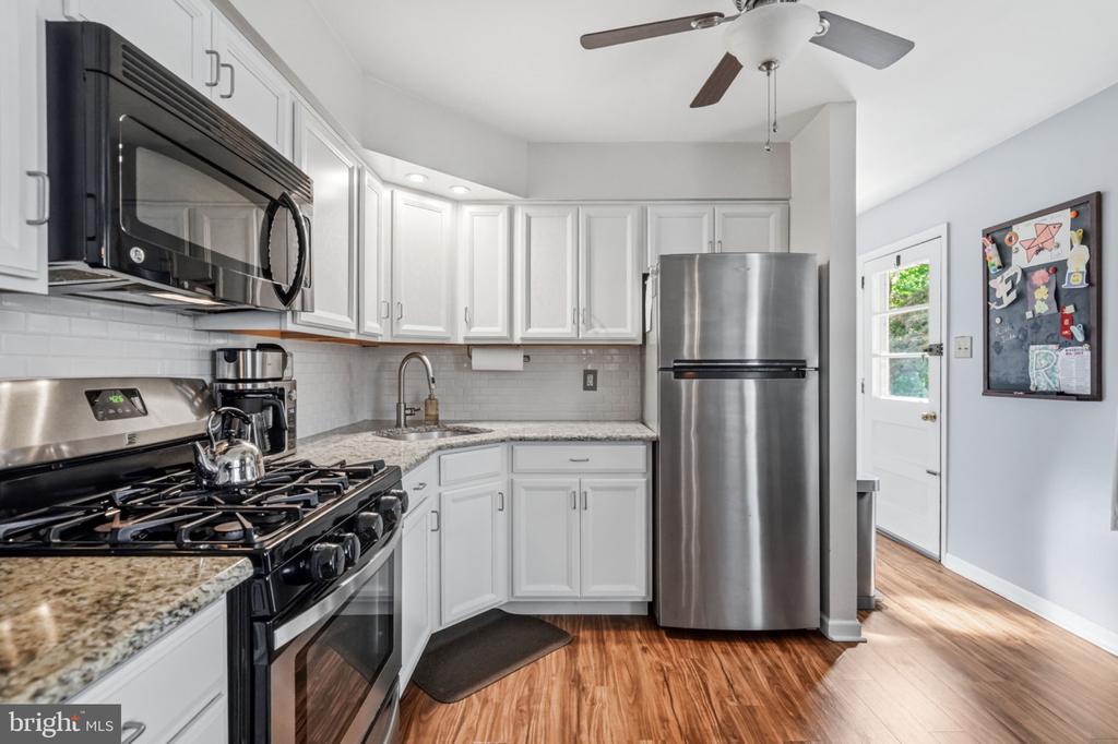600 8TH STREET
