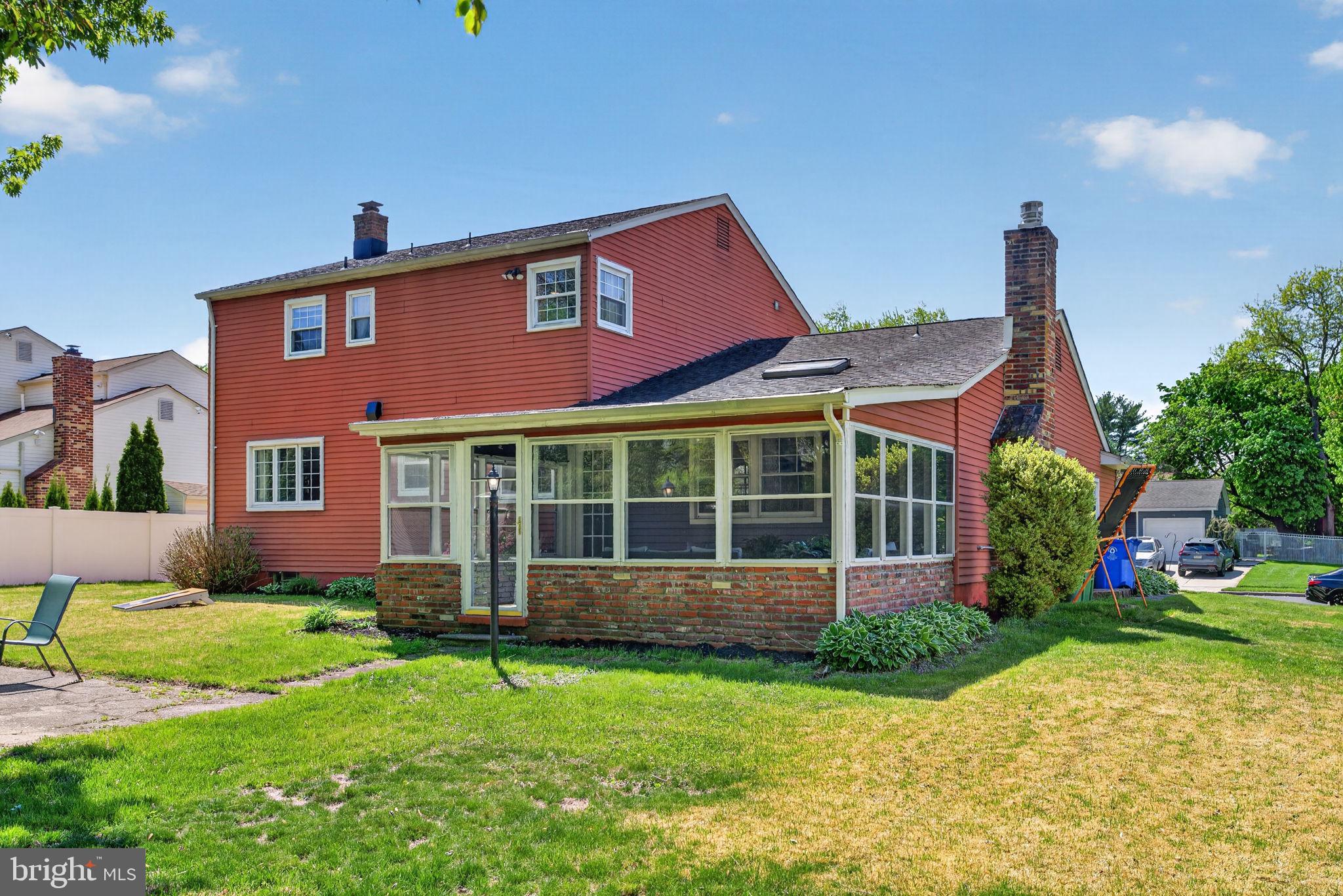 33 ERINDALE DRIVE