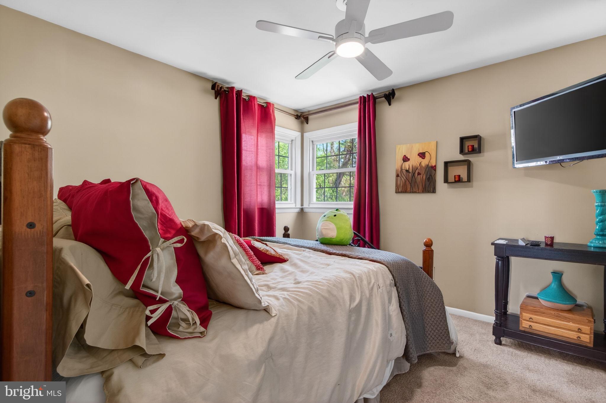 33 ERINDALE DRIVE