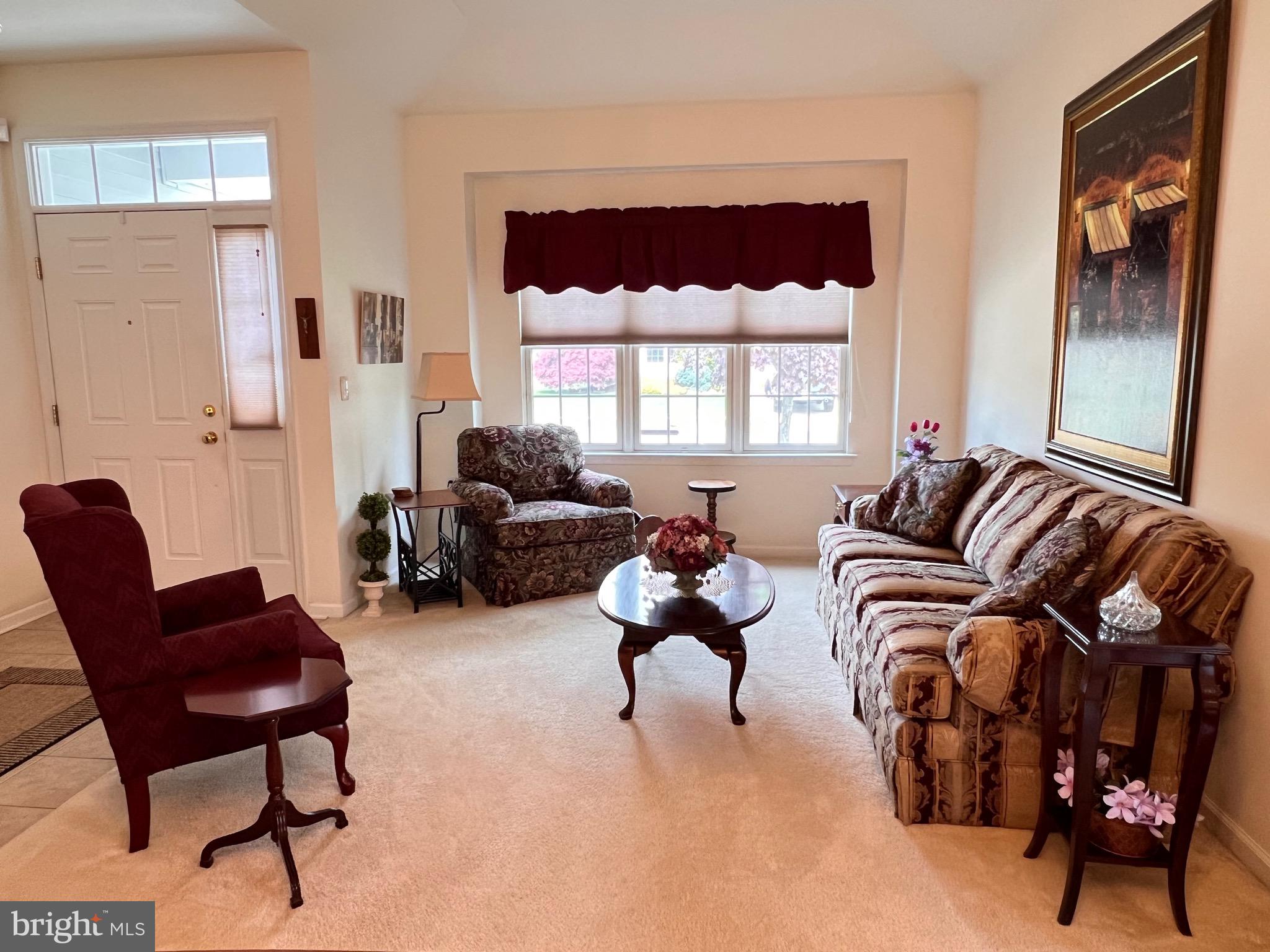52 RIDGWAY DRIVE