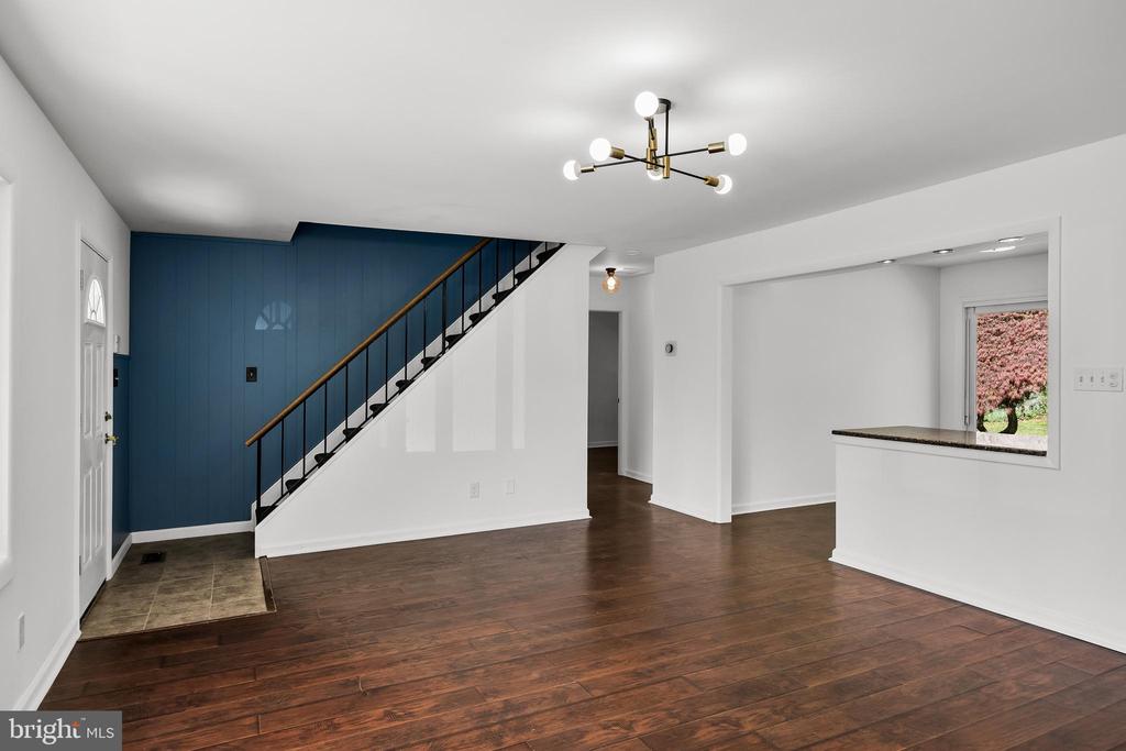 114 EASTBROOK LANE