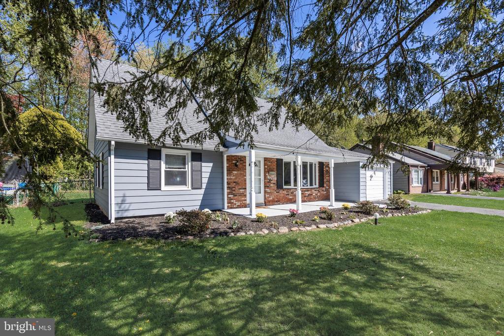 114 EASTBROOK LANE