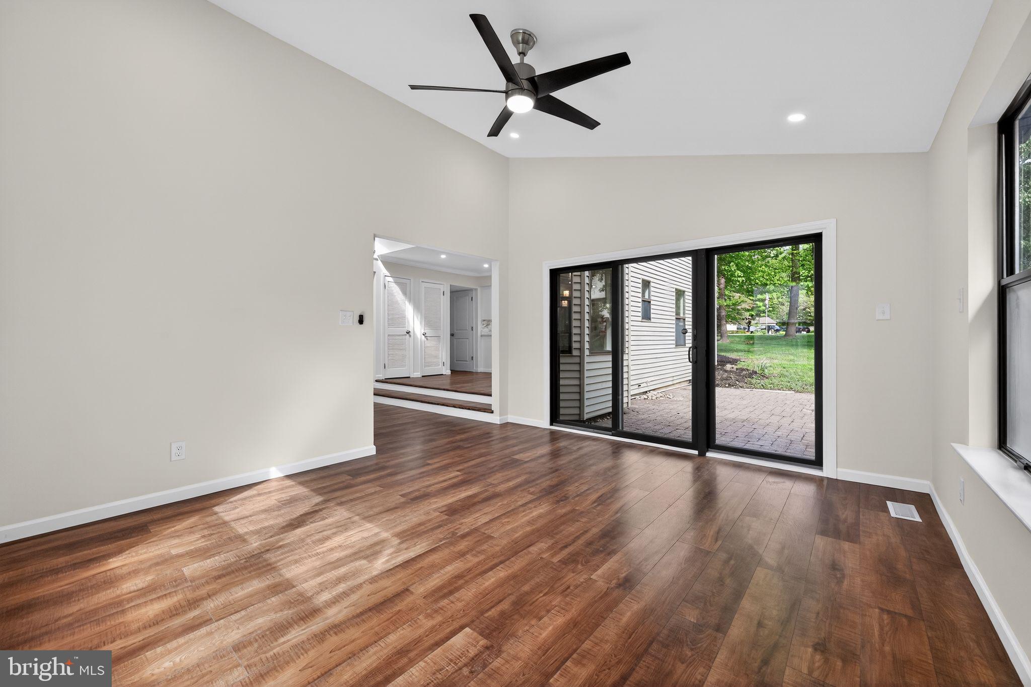 14 GREENTREE DRIVE