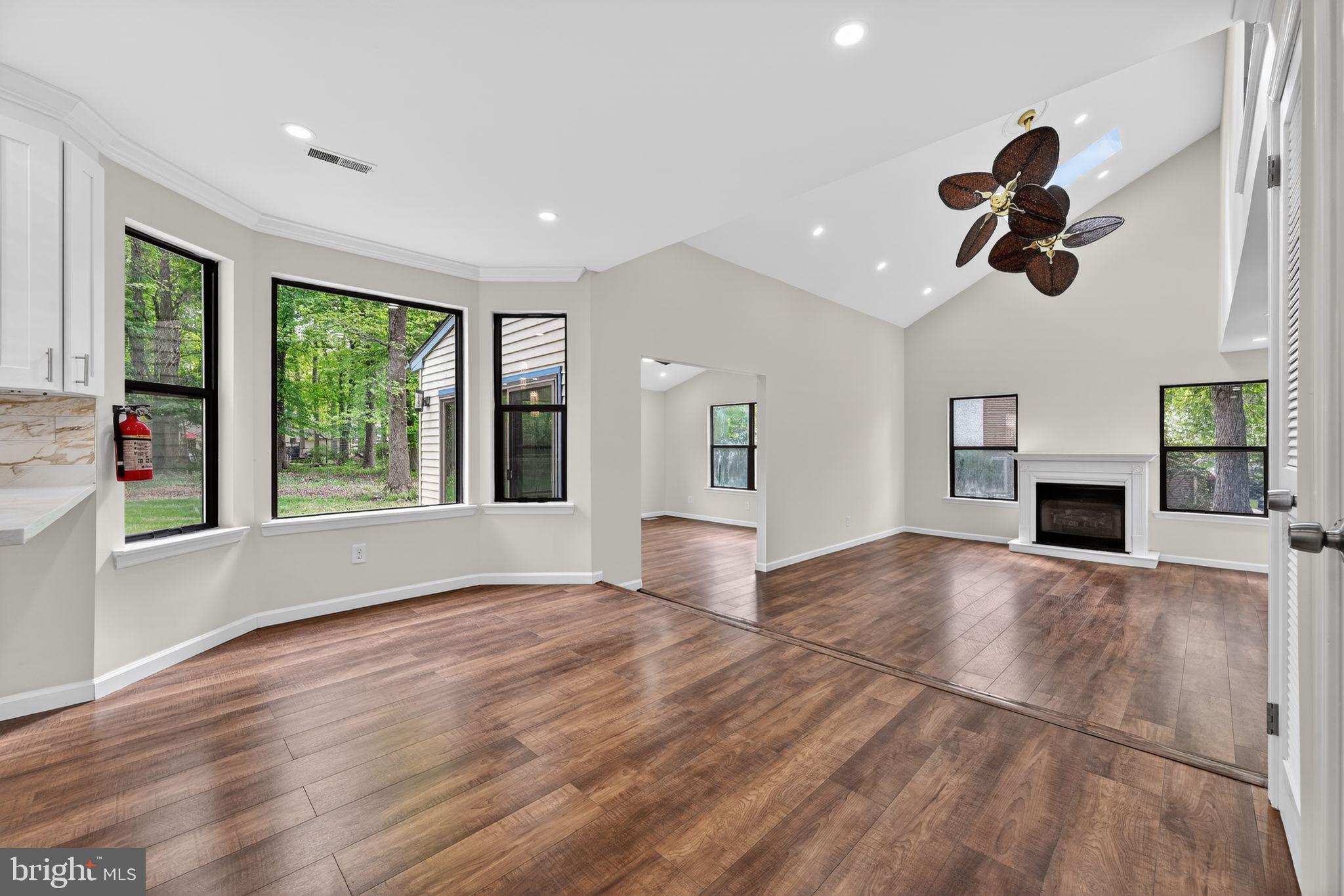 14 GREENTREE DRIVE