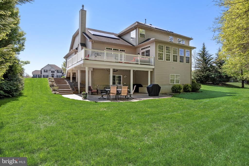 8 MELODIE COURT