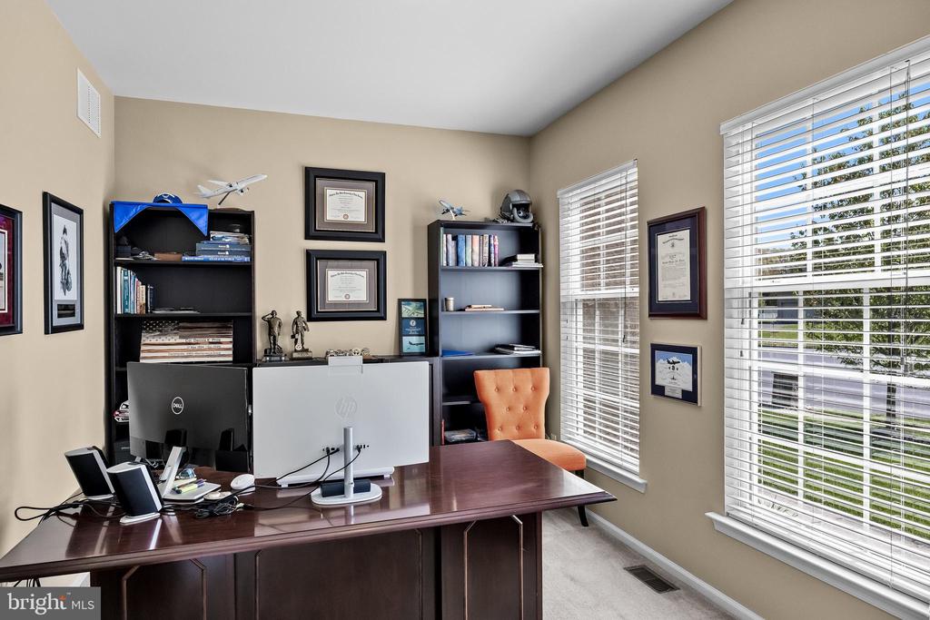 8 MELODIE COURT