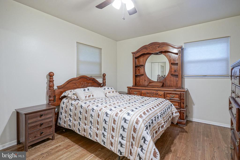 2313 BRANCH PIKE