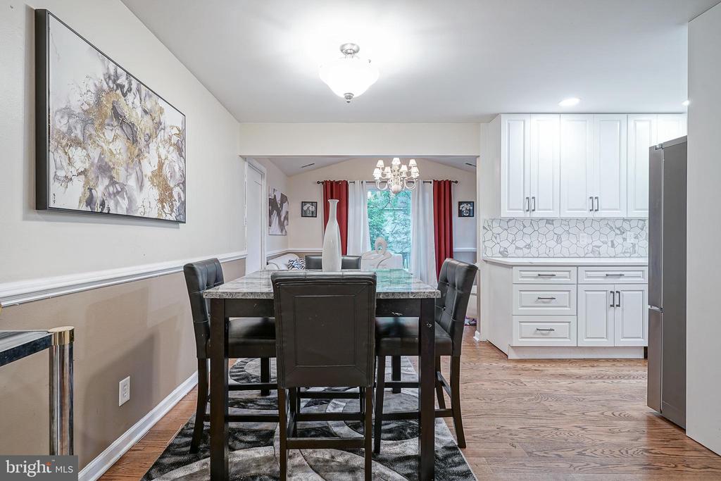 2313 BRANCH PIKE
