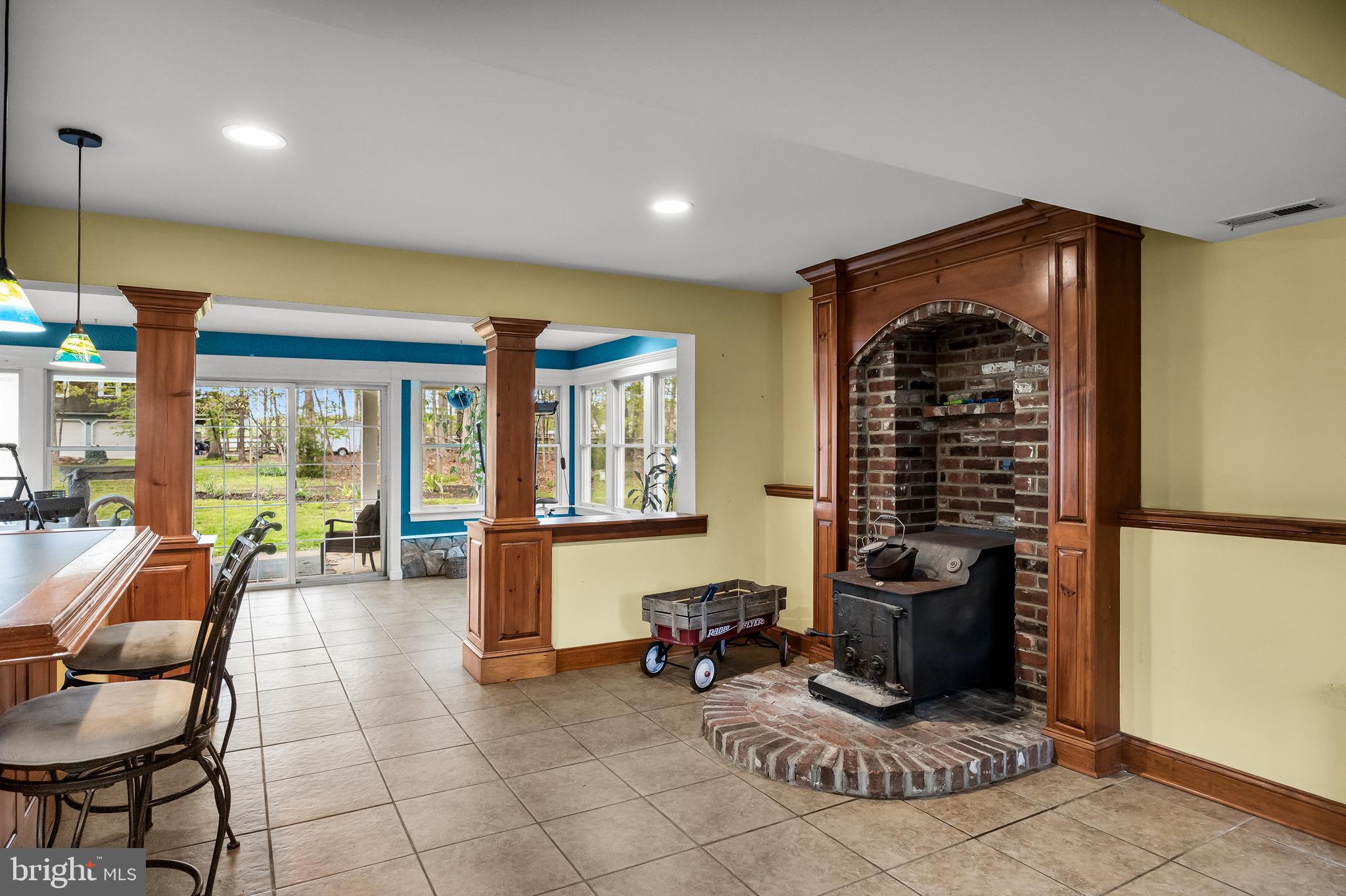 21 SHAWNEE TRAIL