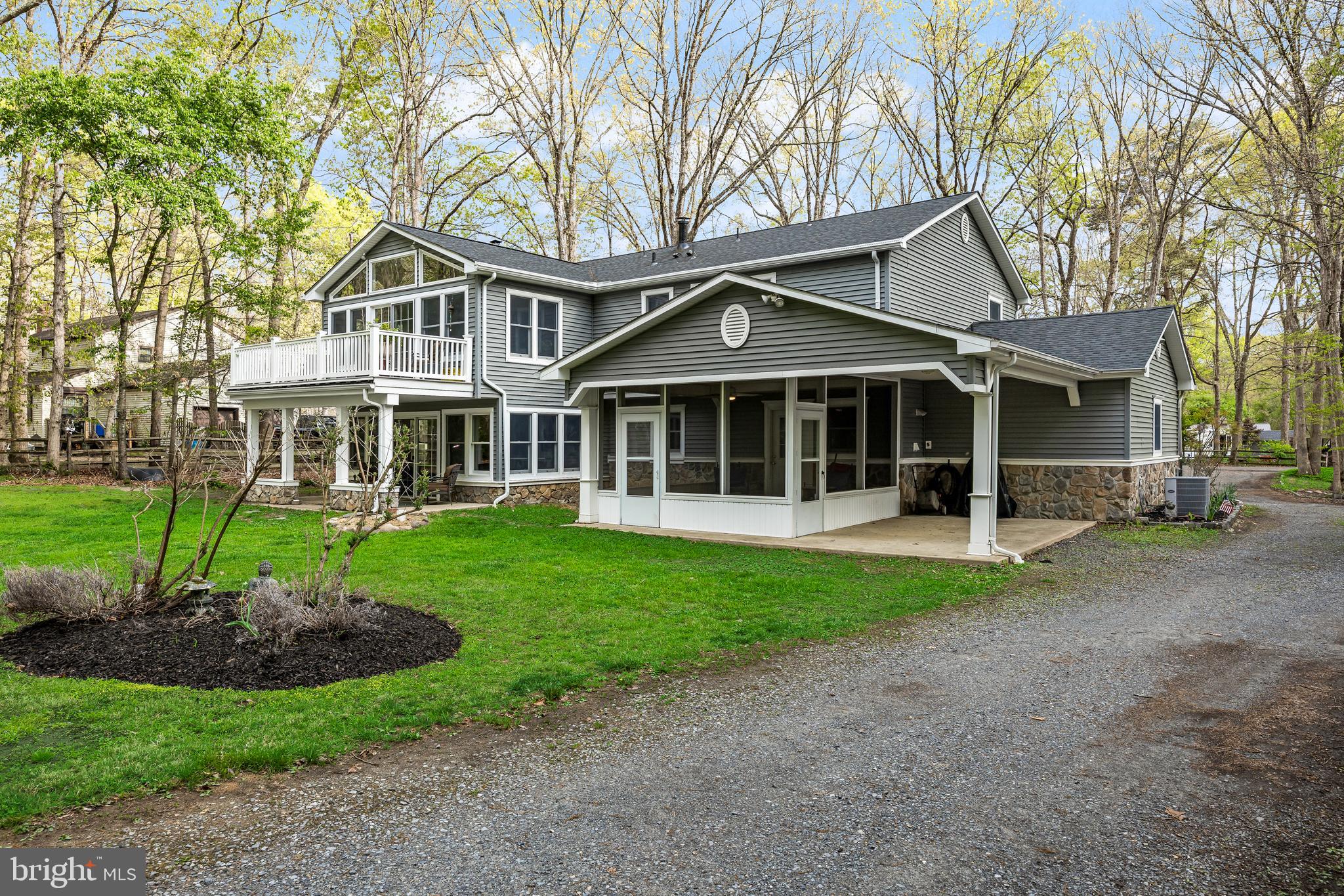 21 SHAWNEE TRAIL
