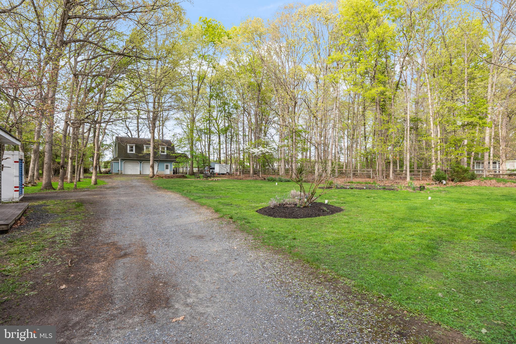 21 SHAWNEE TRAIL