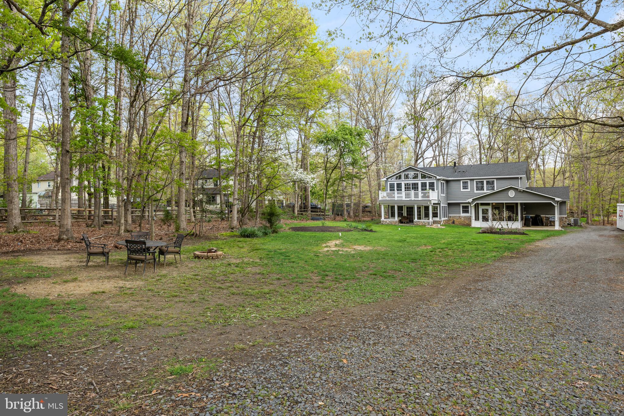 21 SHAWNEE TRAIL