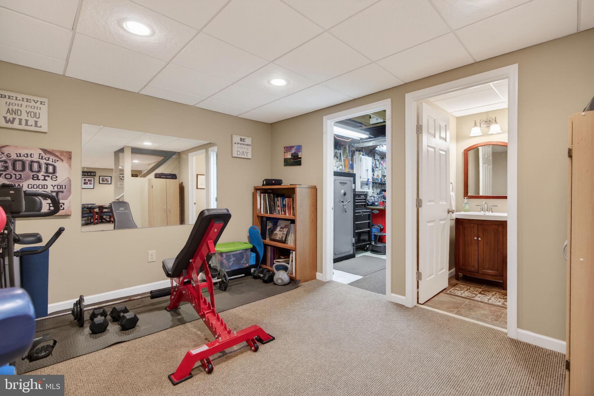 612 SARATOGA DRIVE