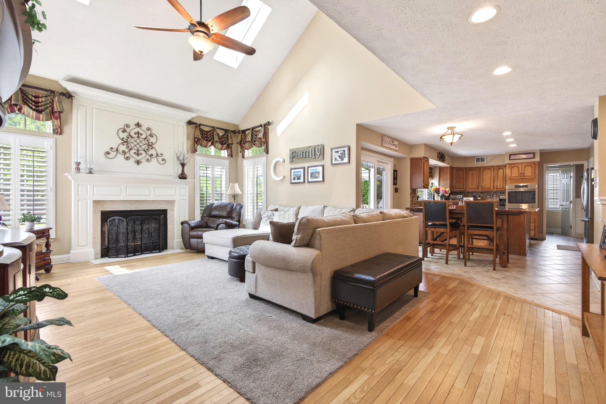 612 SARATOGA DRIVE