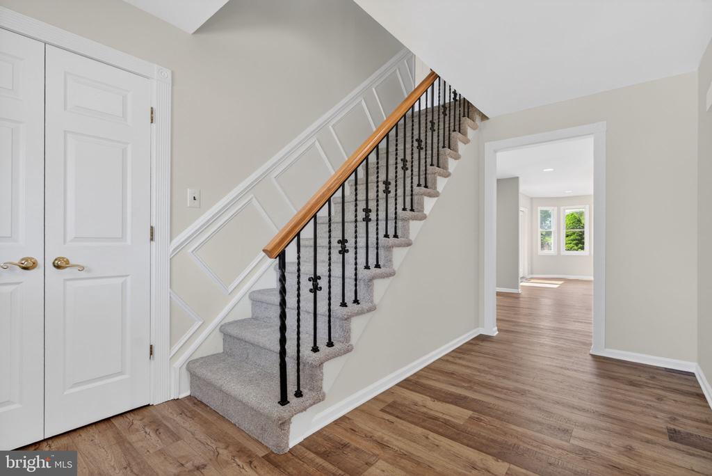 160 COUNTRY FARMS ROAD