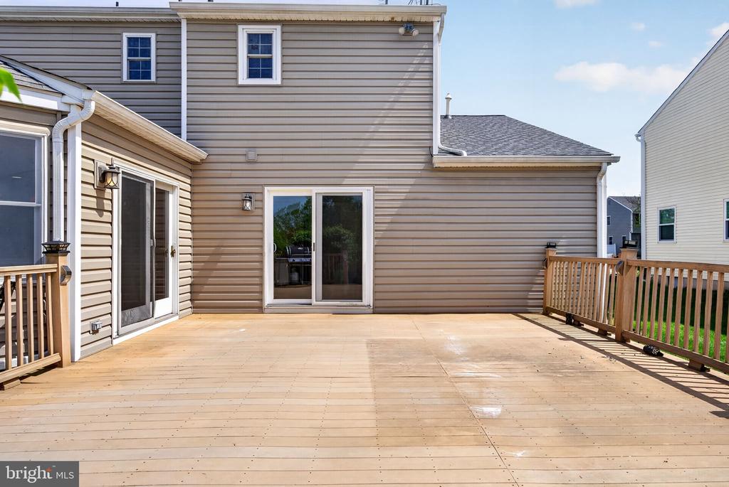 160 COUNTRY FARMS ROAD