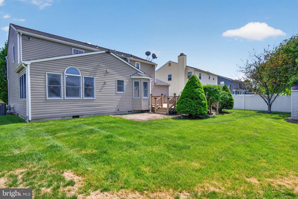 160 COUNTRY FARMS ROAD