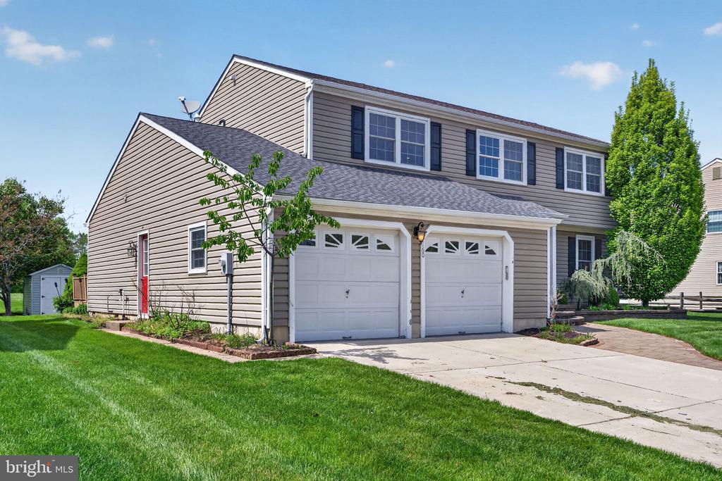 160 COUNTRY FARMS ROAD
