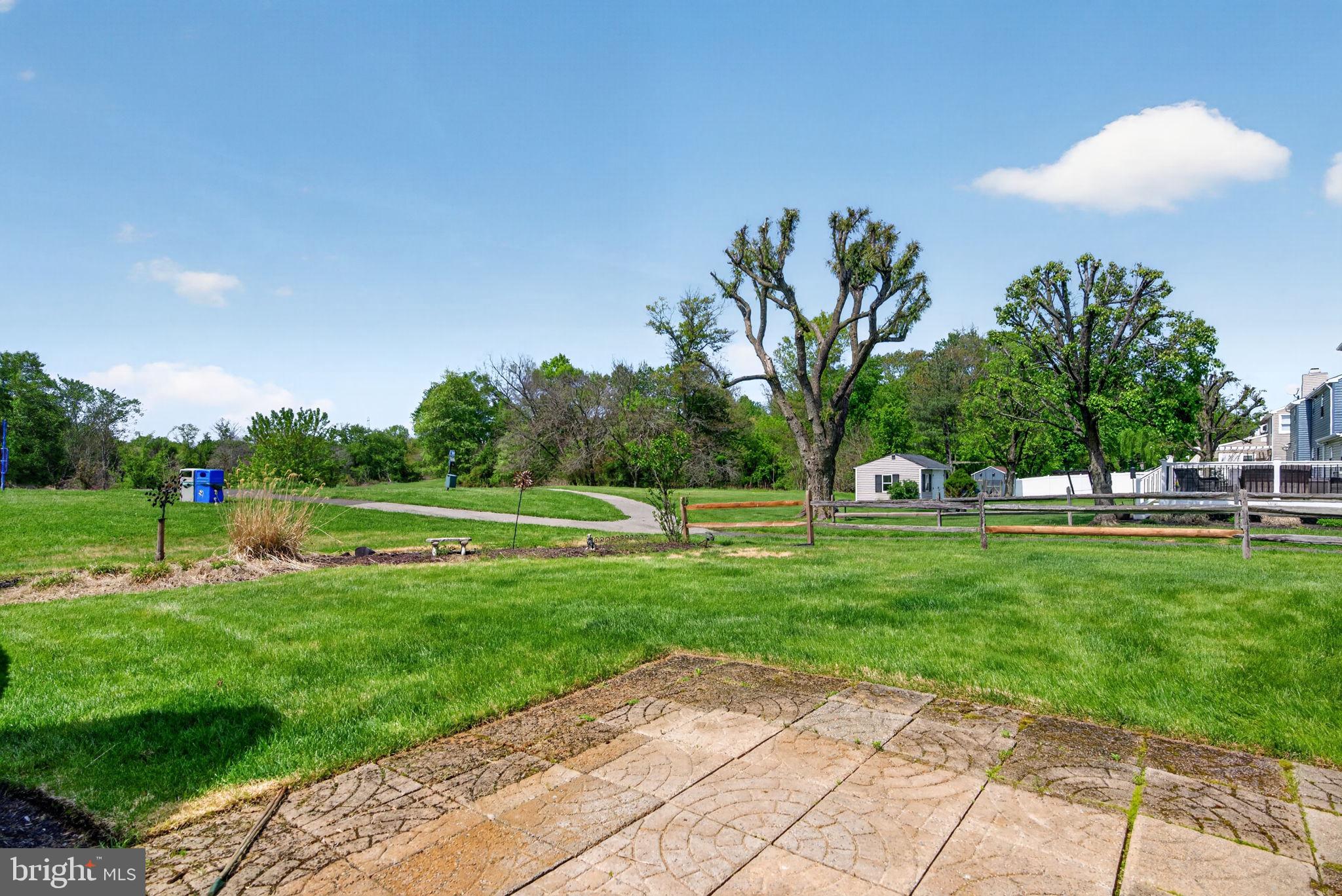 160 COUNTRY FARMS ROAD
