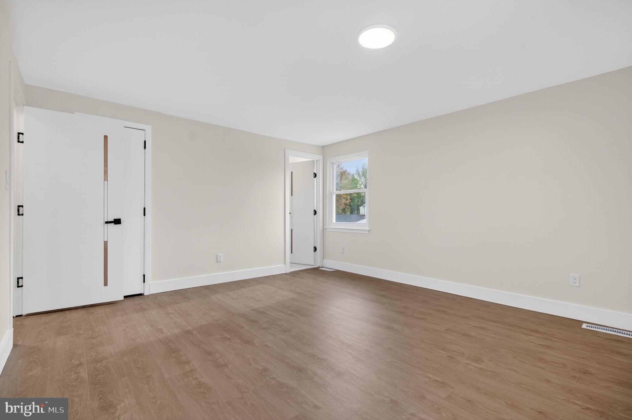 22 WILLOW RIDGE ROAD