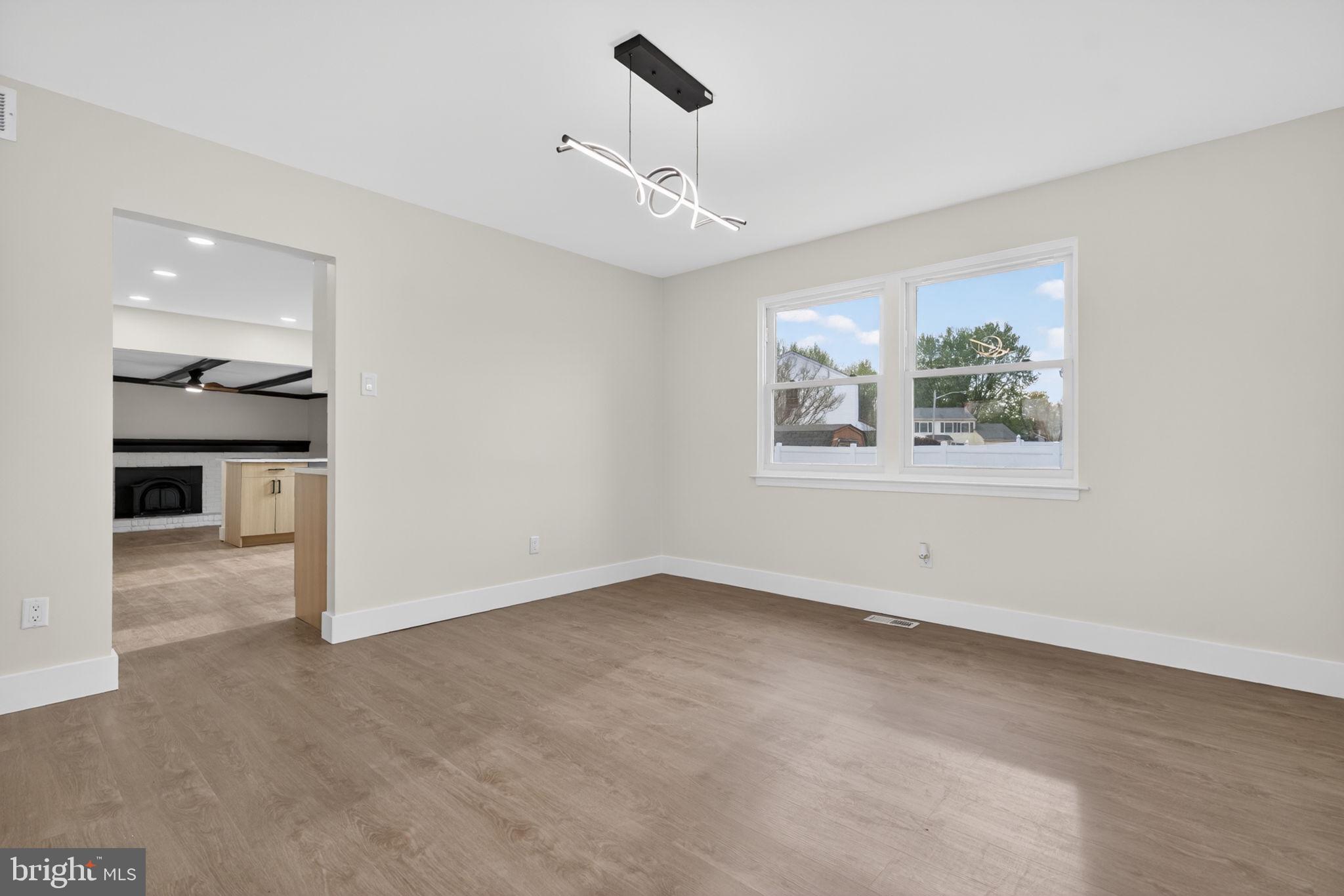 22 WILLOW RIDGE ROAD