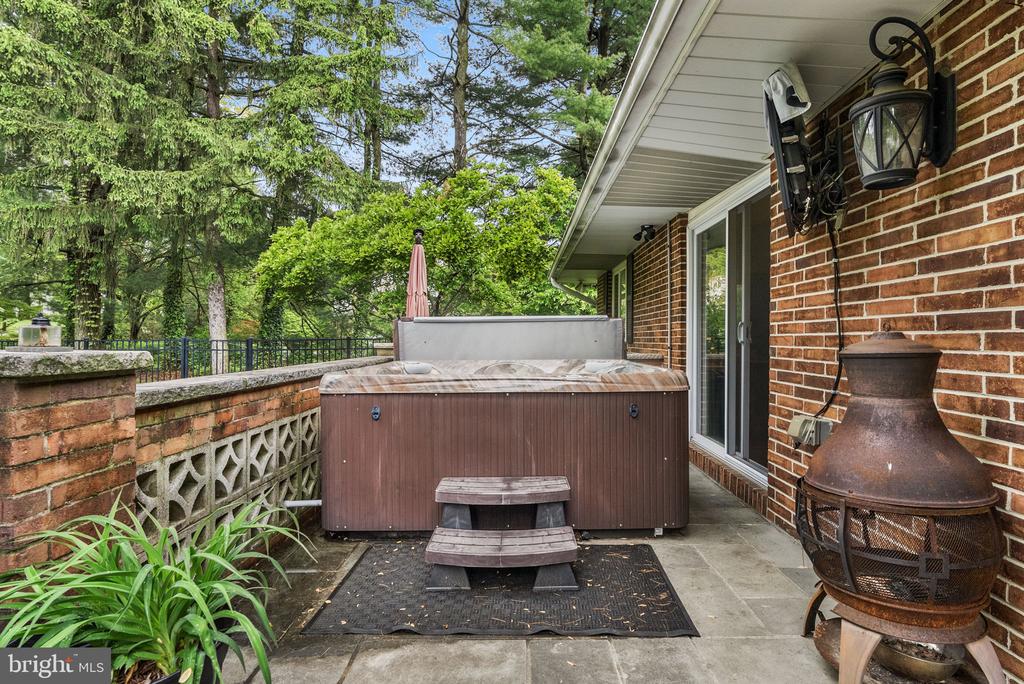 2509 RIVERTON ROAD